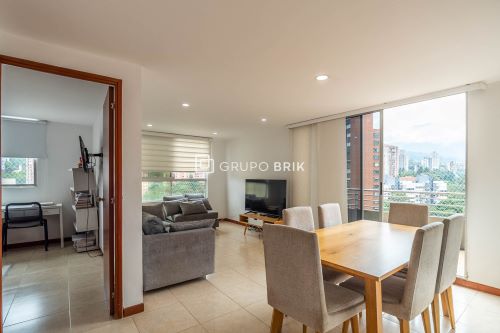 Apartamento Duplex Los Balsos 2885